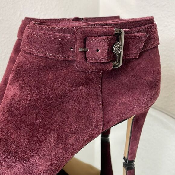 Vince Camuto red suede booties with buckle size 7.5 - Picture 2 of 9